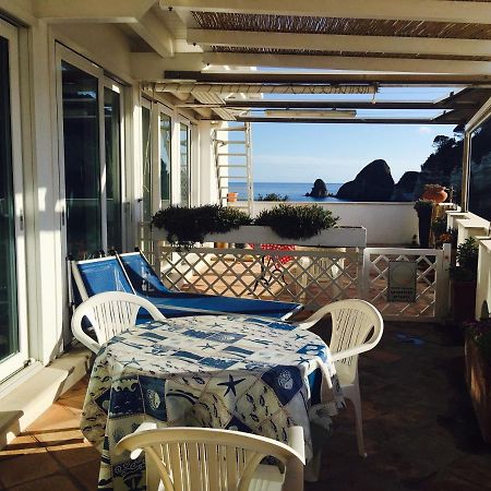 Apartamento Agenzia Isotur Nontiscordardime Ponza Exterior foto