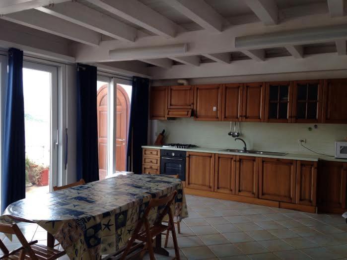 Apartamento Agenzia Isotur Nontiscordardime Ponza Exterior foto